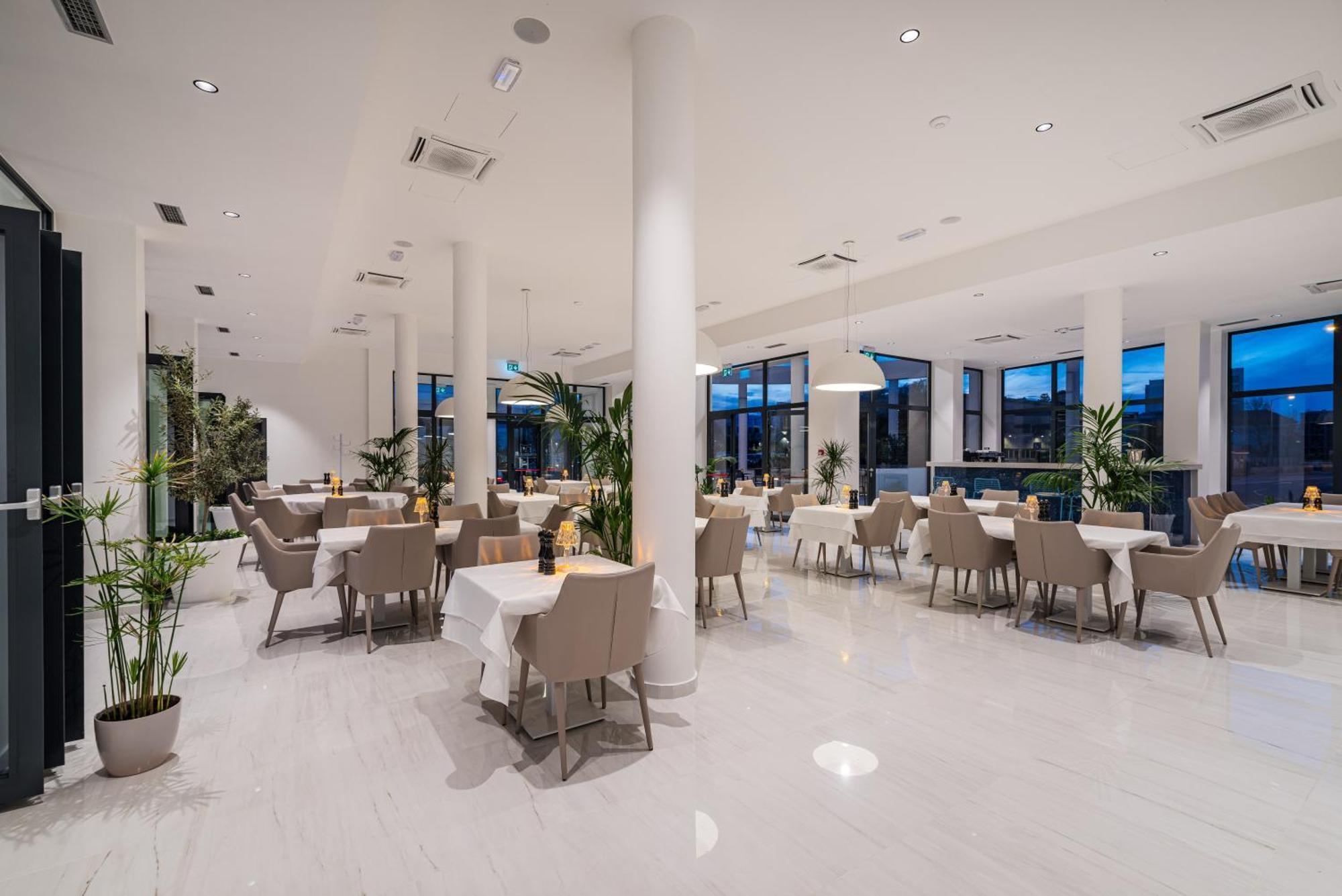 Miramare Hotel Zadar Exterior photo