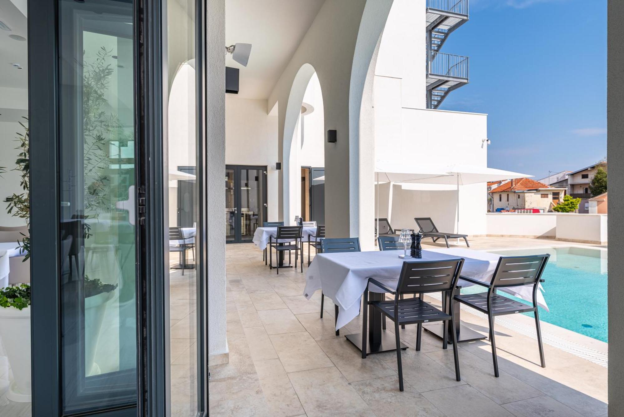 Miramare Hotel Zadar Exterior photo